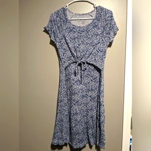 Latched Mama short sleeve nursing dress
